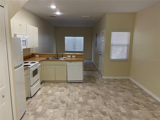 Building Photo - 1007 Creek Park Ct