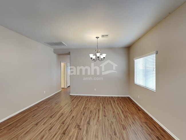Building Photo - 17321 W Tara Ln