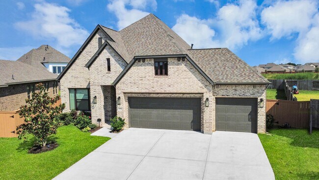 Building Photo - 2995 Tantara Dr