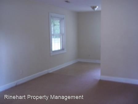 Foto del edificio - 3 br, 1 bath House - 921 McDow Drive