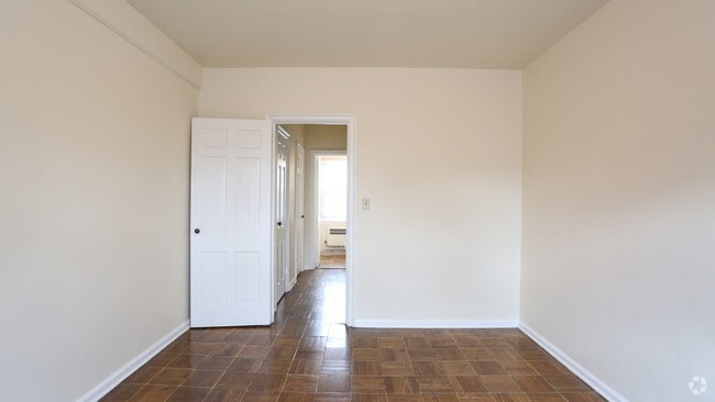 Second Bedroom - Olentangy Village