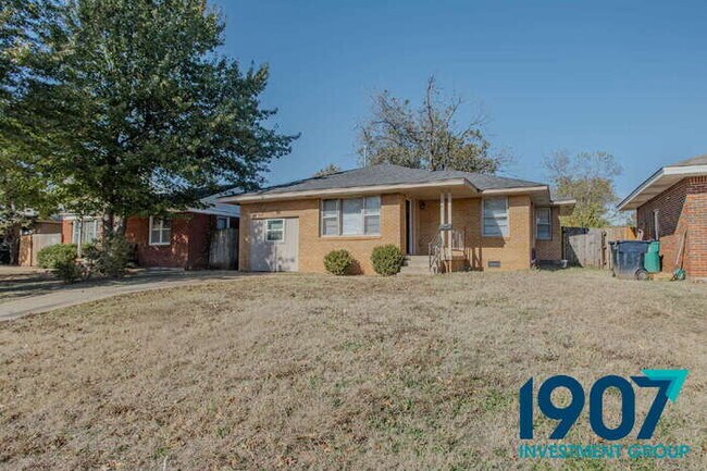 Foto del edificio - Completely Updated 3-Bed, 2-Bath Home in OKC - Move In Now & Get 50% Off Your First Month's Rent!