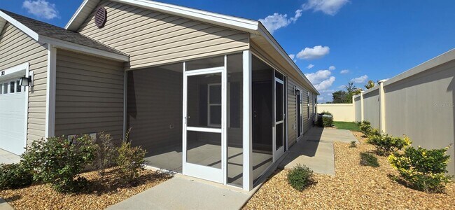 Foto del edificio - 2803 Hull Ln