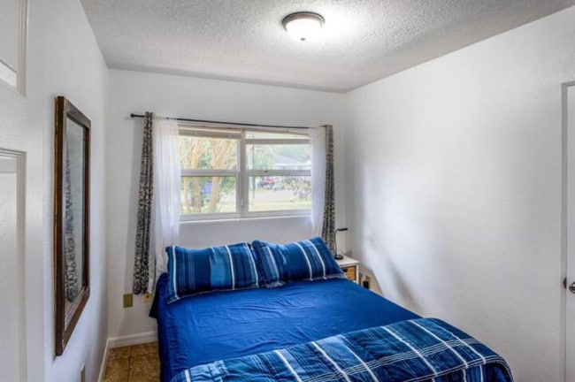 Photo - 2721 Raeford Rd House