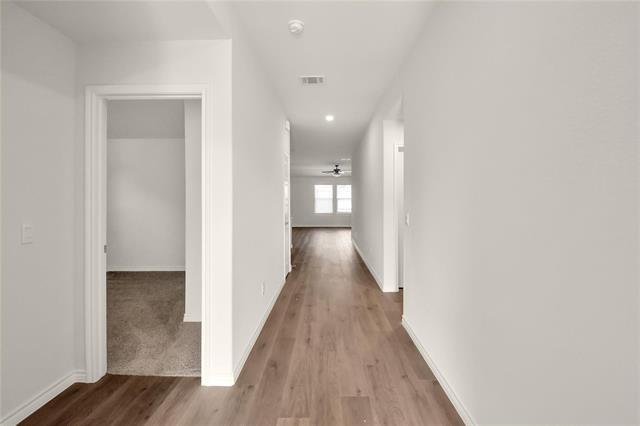 Foto del edificio - 7221 Mayplace Dr