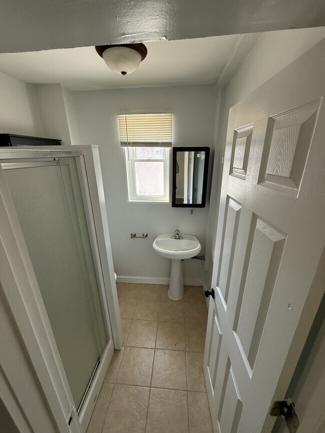 Building Photo - 764 Capitol Heights