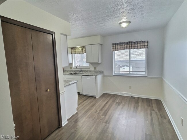 Foto del edificio - 2566 Graham Rd