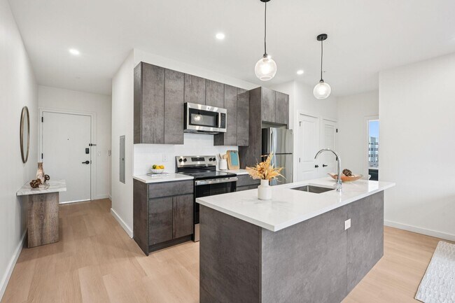 Foto del edificio - 1 Mallory Ave