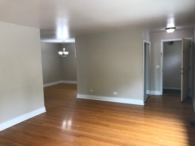 Foto del edificio - 209 E Valley Ln