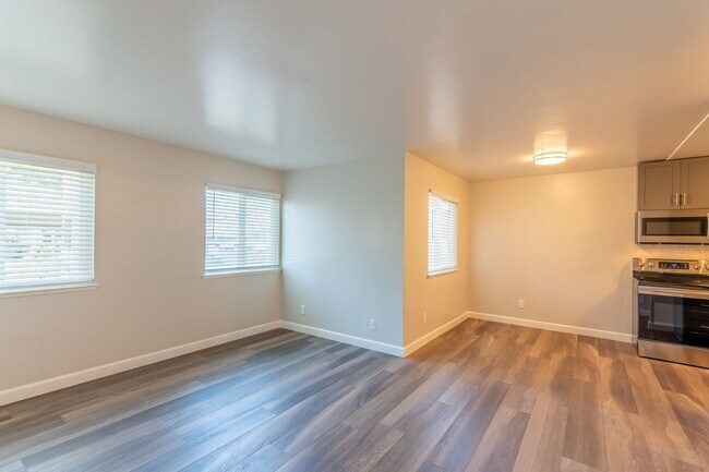 Foto del edificio - North Point Apartments