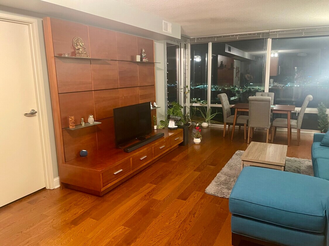 living room - 9655 Woods Dr