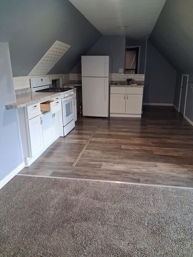 Foto principal - 104 5th St S