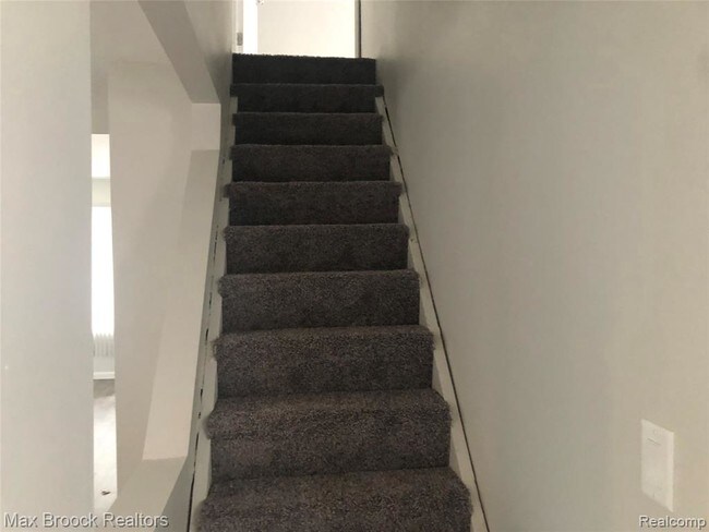 Foto del edificio - 27141 Hampden St