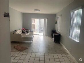 Building Photo - 8901 NW 38th Dr