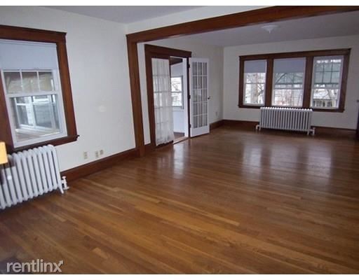 Building Photo - 15 Harvard St