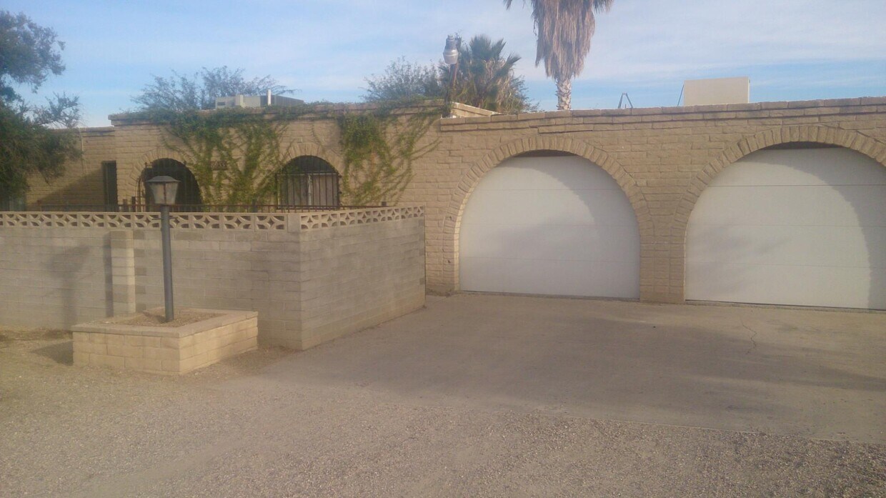 Foto del edificio - 8953 E Old Spanish Trail