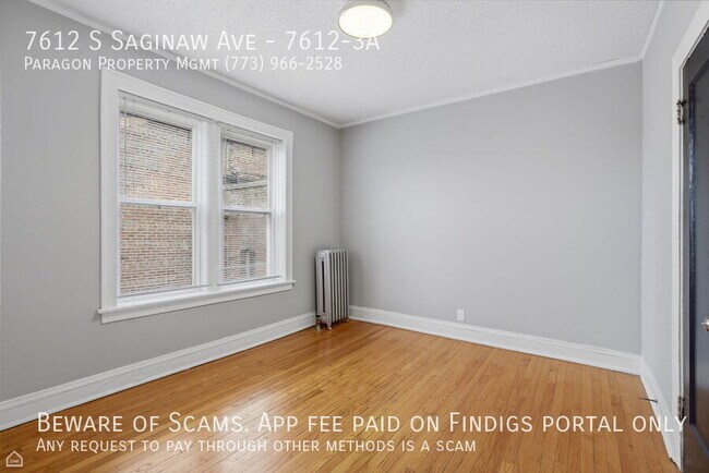 Foto del edificio - 7612 S Saginaw Ave