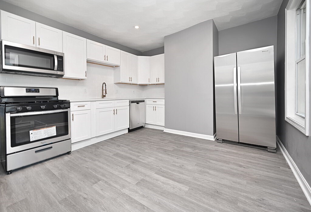 26 Balfour St Unit 3, Boston, MA 02125 Condo for Rent in Boston, MA