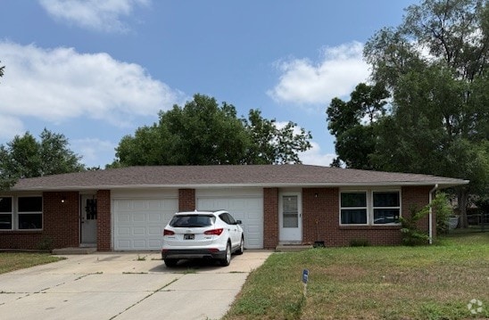 Building Photo - 1606 Palm Dr