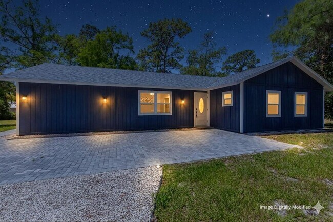 Foto del edificio - 16932 Aintree Dr W