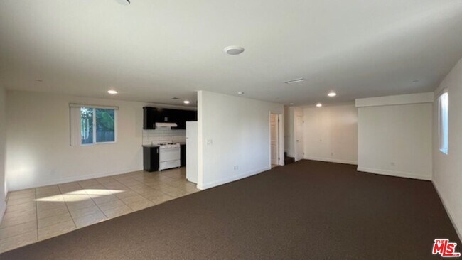 Foto del edificio - 1161 E 40th Pl