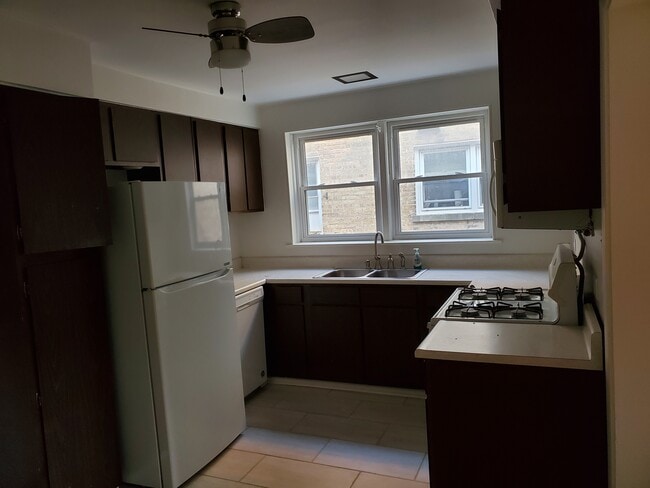 Foto del edificio - 2650 W Gregory St