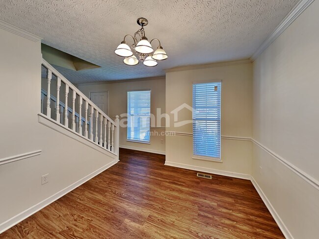 Foto del edificio - 4513 Edgarton Dr