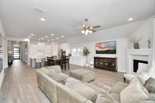 Building Photo - 10522 Rigel Rdg Wy