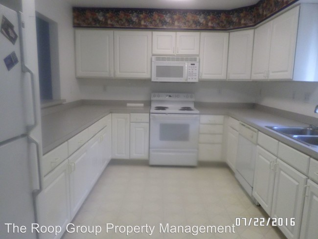 Building Photo - 705 Canvasback Ct
