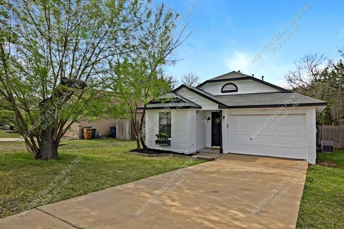 Primary Photo - 1303 Dominique Dr