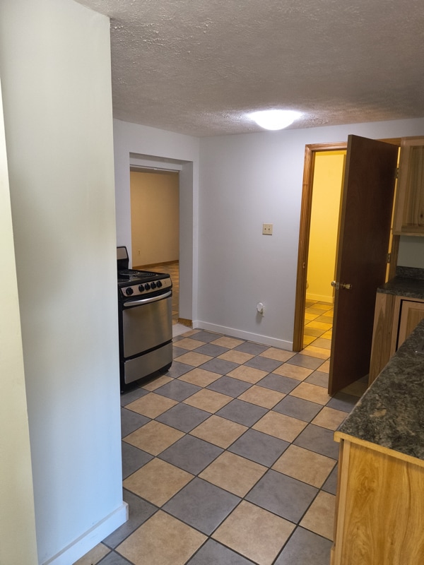 Building Photo - 306 Kelsay Dr