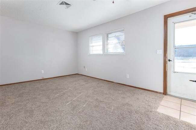 Foto del edificio - 14881 Tye Brumley St