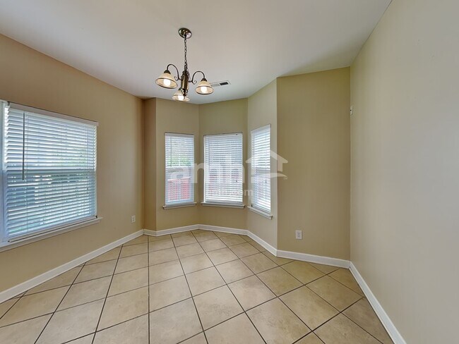 Building Photo - 8539 Suttonview Drive