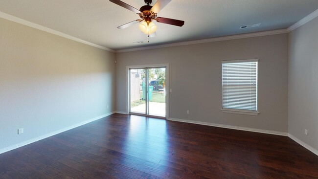 Foto del edificio - Townhomes - 3 Bedroom Townhome in Rogers f...