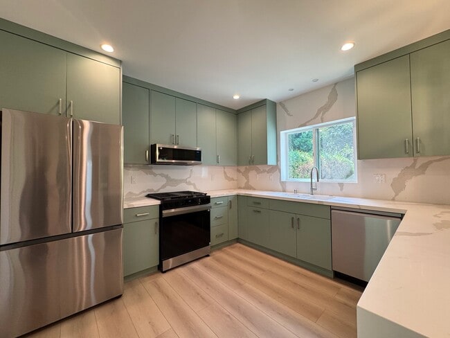 Photo - 18320 Ingomar St (Los Angeles, CA) Apartment