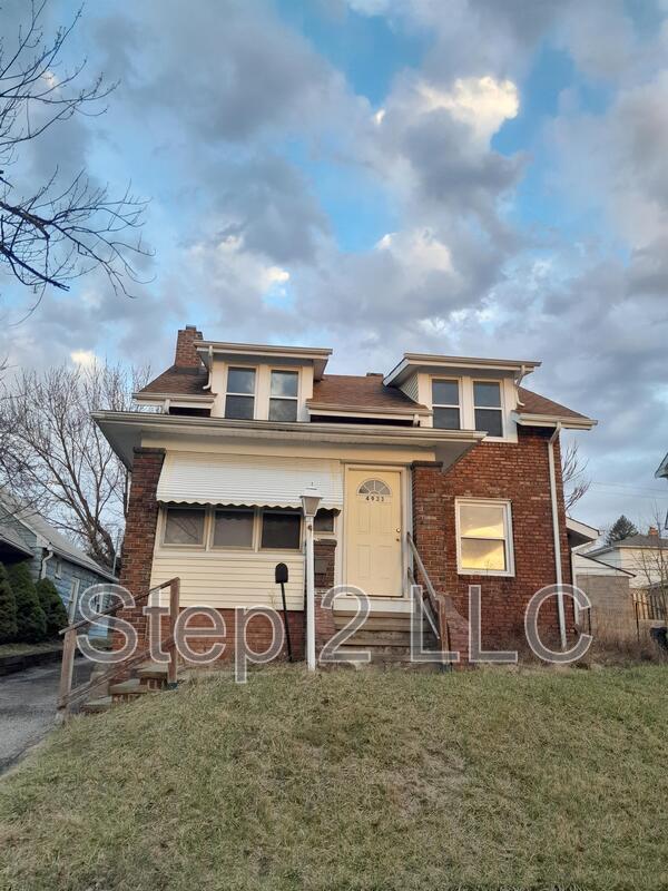 Foto principal - 4933 E 85th St