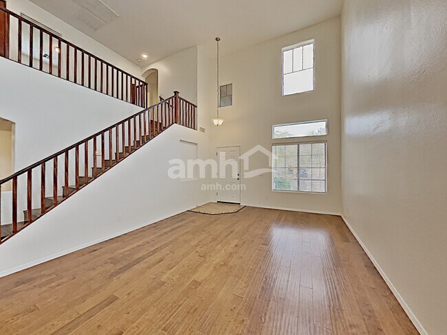 Building Photo - 6455 W Eagle Talon Trail