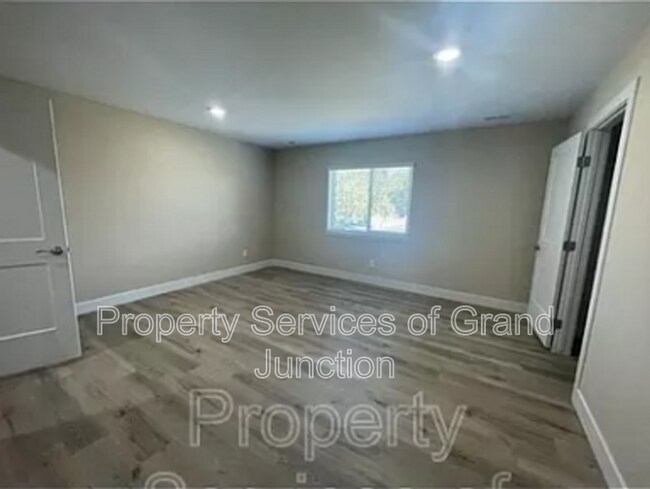 Building Photo - 1705 N 7th St