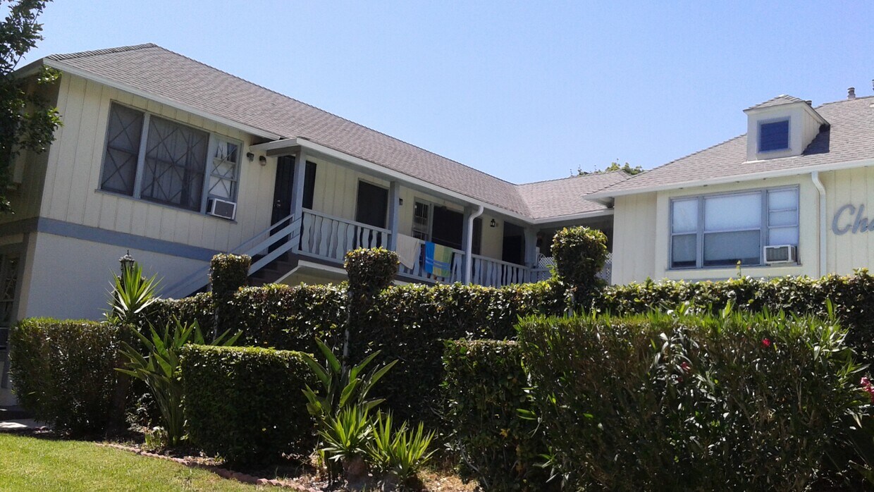 Primary Photo - 1401 W Alameda Ave