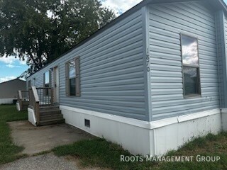 Primary Photo - Home Available to Lease - Apply Today!