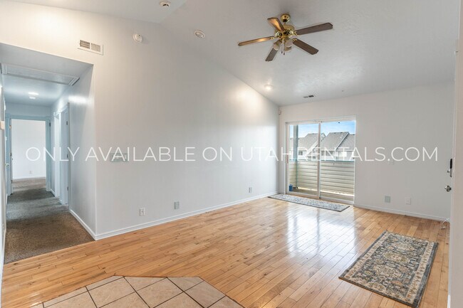 Building Photo - 8061 Copperfield Pl