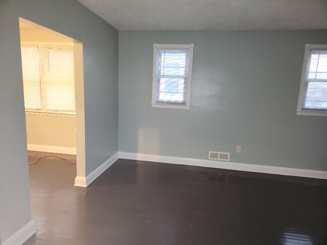 Building Photo - 4504 Garrison Blvd