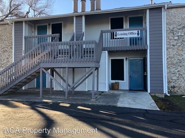Foto principal - 5704 Cougar Dr