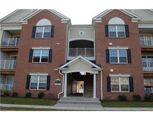 Outside of Building - 1227 Dogwood Ct