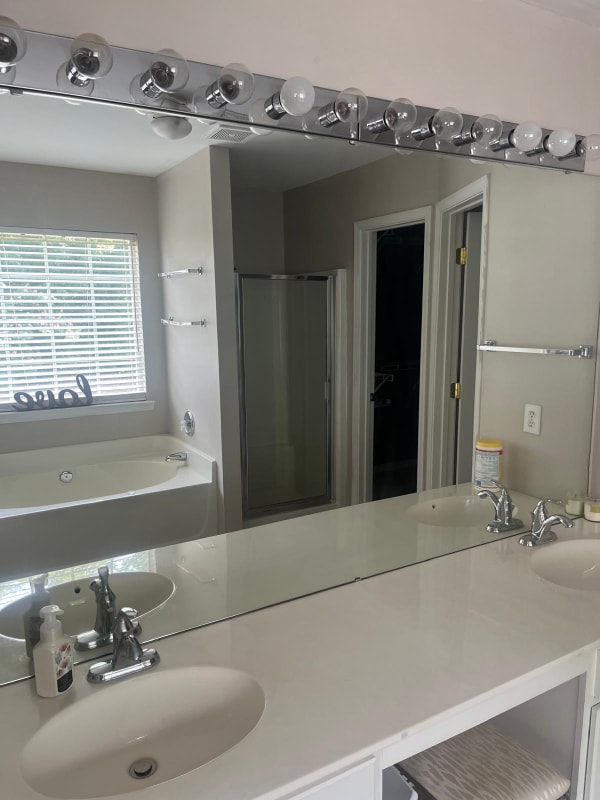 Building Photo - 10413 Verdugo Dr
