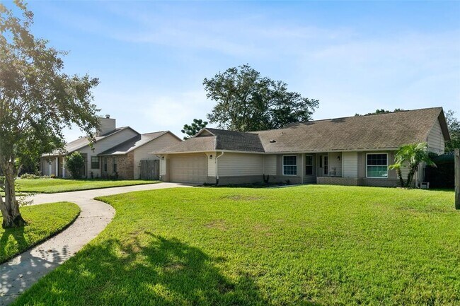 Foto del edificio - 7610 Heathfield Ct