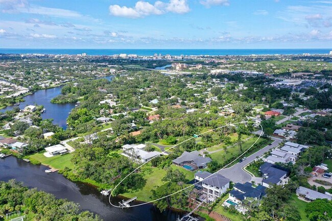 Foto del edificio - 4935 Riverwood Ave