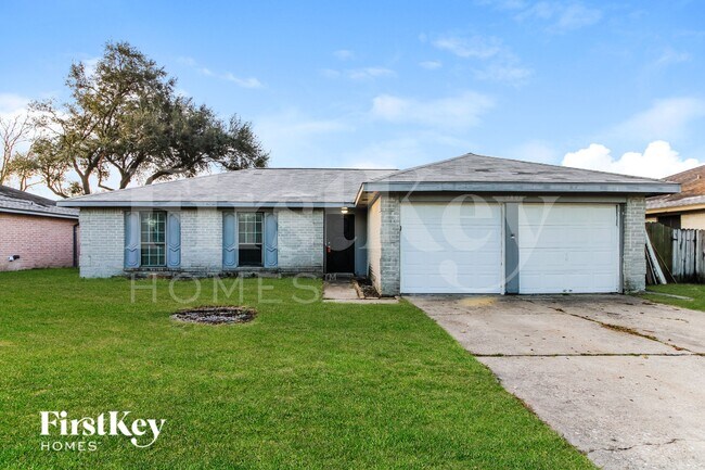 Foto del edificio - 9806 Charmont Rd