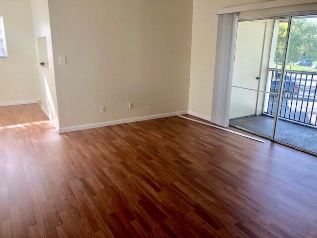 Foto del edificio - 860 Cypress Park Way