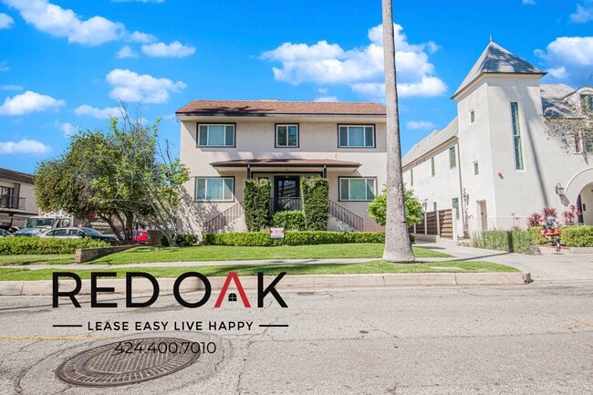 Building Photo - 211 S El Molino Ave